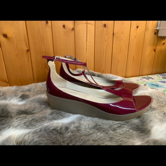 Retro Kenneth Cole purple sandals size 10 - Picture 2 of 4